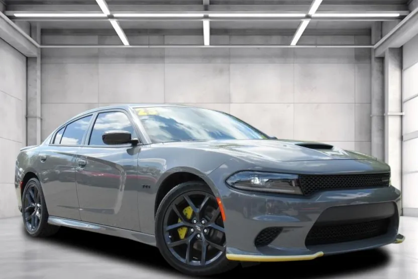 2023 Dodge Charger R/T photo 1