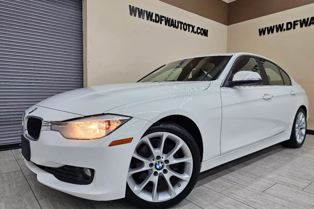 2015 Bmw 320i photo 1