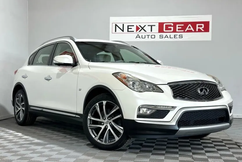 2017 Infiniti QX50 Base AWD photo 1