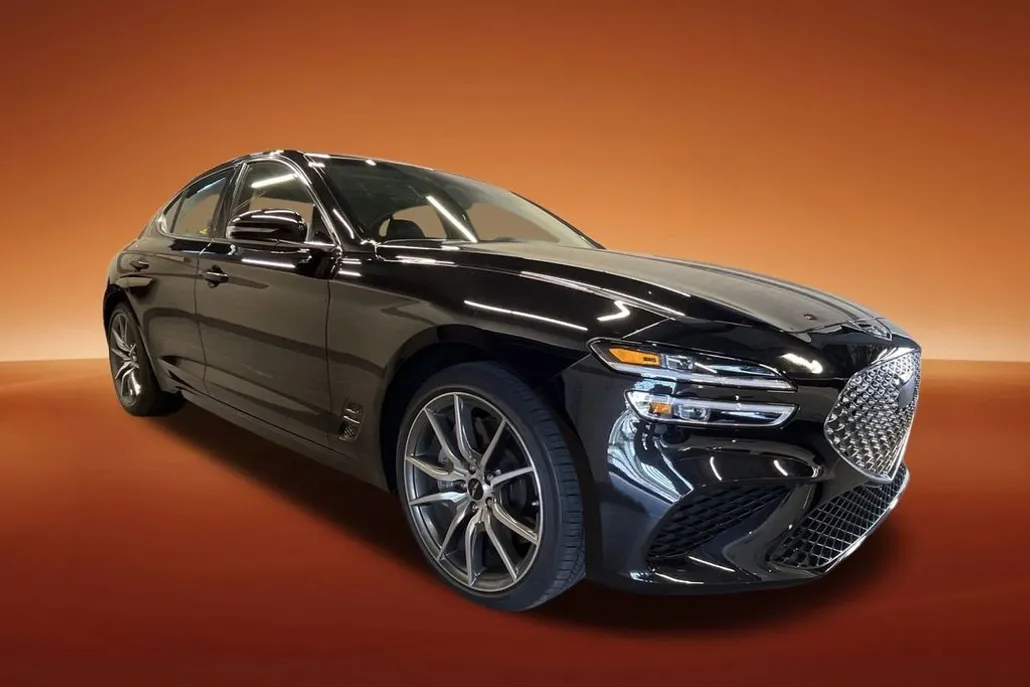 2025 Genesis G70 2.5T Sport Prestige photo 1