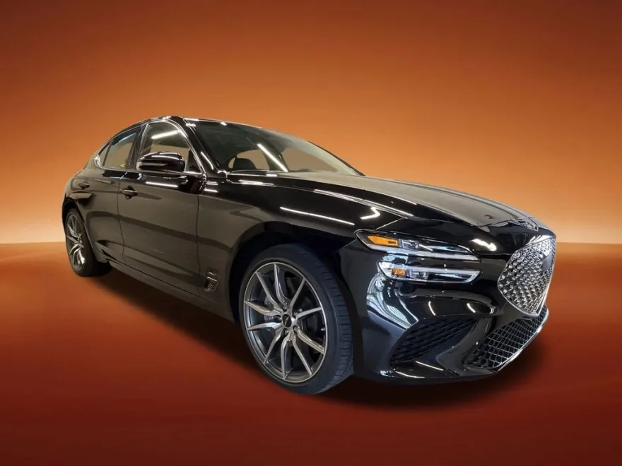 2025 Genesis G70 2.5T Sport Prestige photo 1