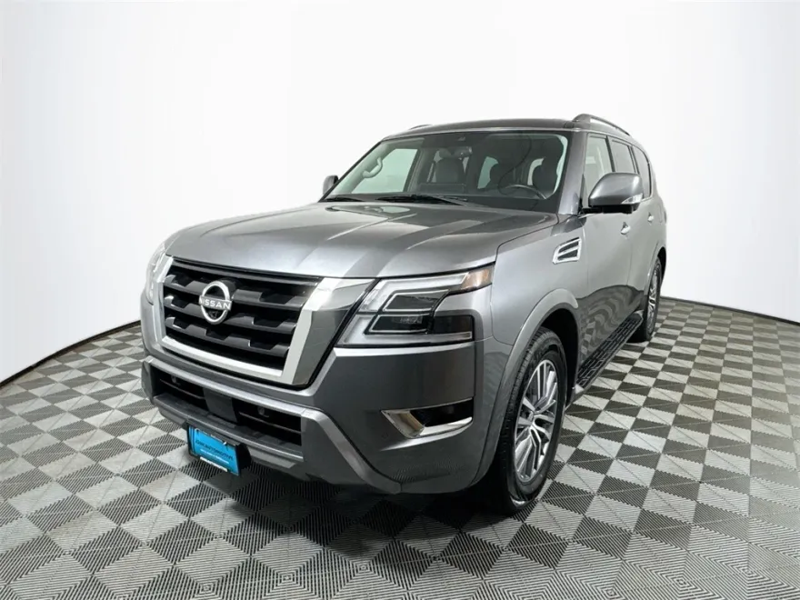 2023 Nissan Armada SL photo 1