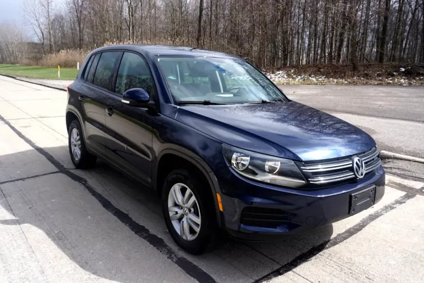 2013 Volkswagen Tiguan photo 1