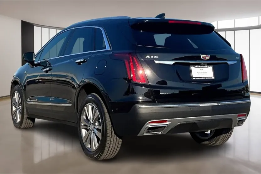 2025 Cadillac XT5 Premium Luxury photo 1