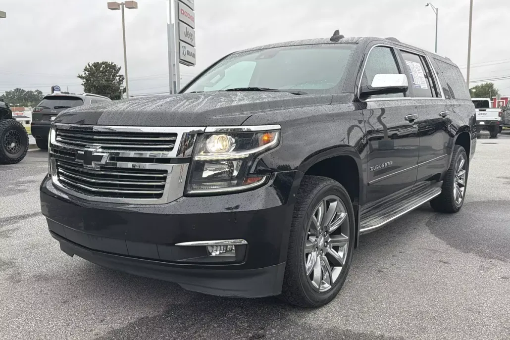 2015 Chevrolet Suburban 1500 LTZ photo 1