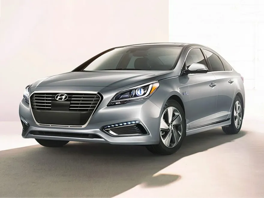 2016 Hyundai Sonata Hybrid SE photo 1