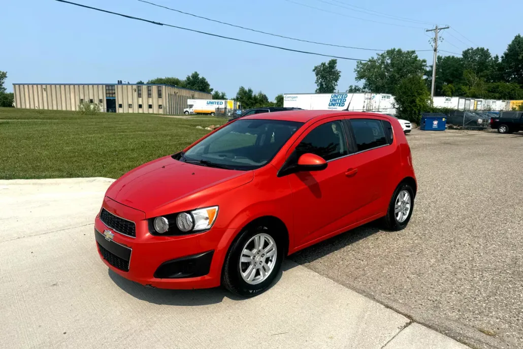 2012 Chevrolet Sonic LT photo 1