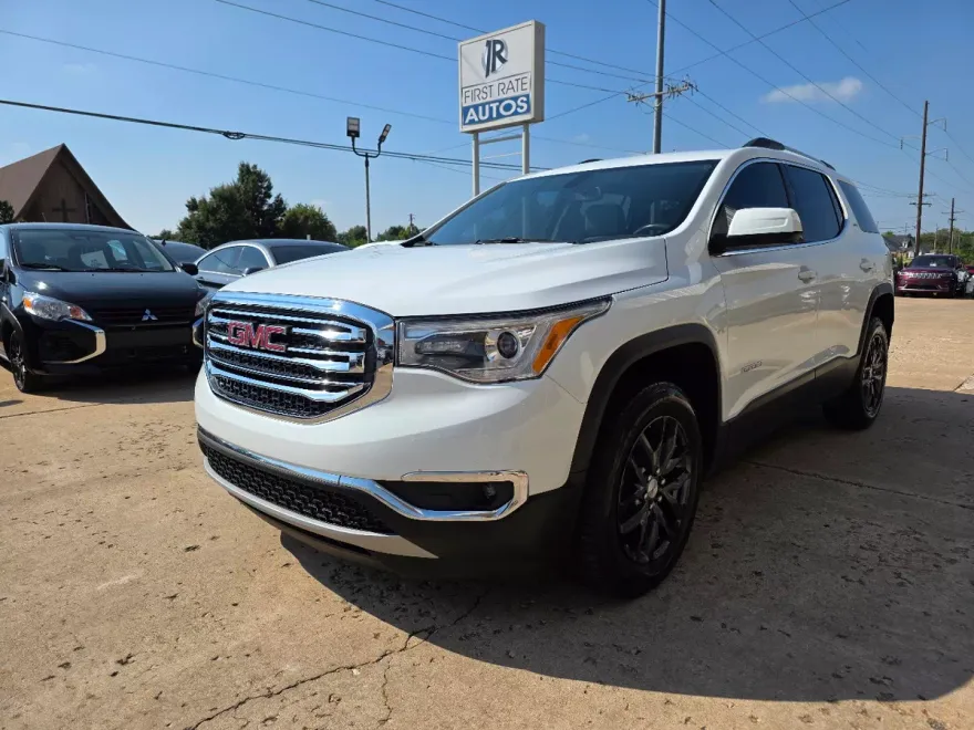 2019 Gmc Acadia SLT photo 1