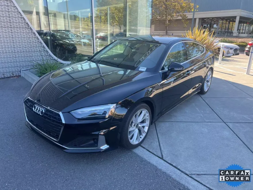 2022 Audi A5 Premium Quattro photo 1