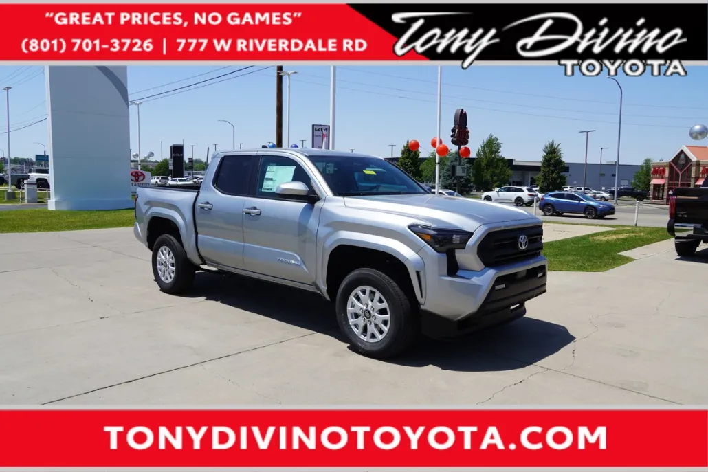 2025 Toyota Tacoma SR5 photo 1