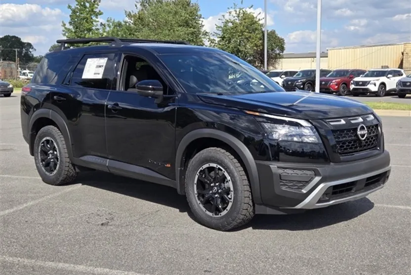 2025 Nissan Pathfinder Rock Creek photo 1