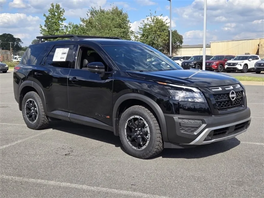 2025 Nissan Pathfinder Rock Creek photo 1