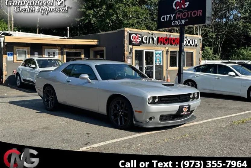 2021 Dodge Challenger GT photo 1