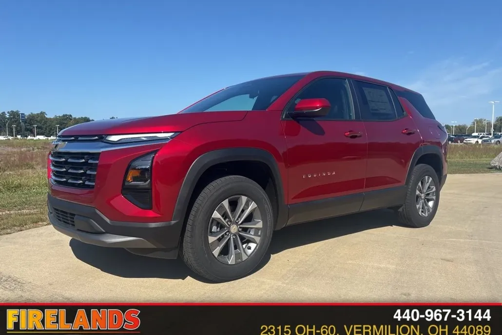 2026 Chevrolet Equinox LT photo 1