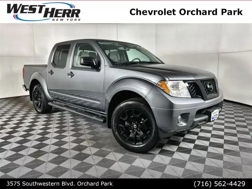 2019 Nissan Frontier SV photo 1