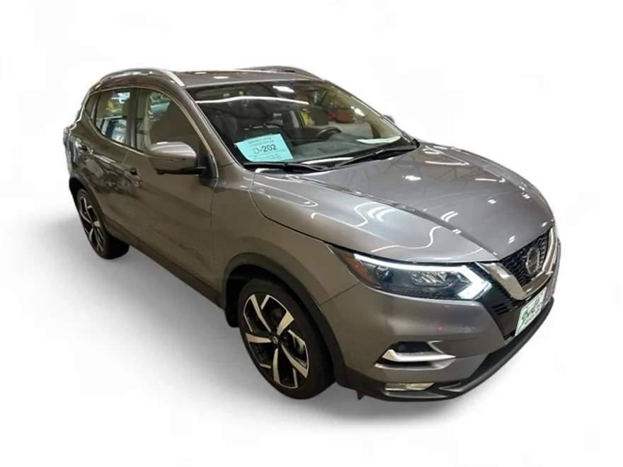 2022 Nissan Rogue Sport SL photo 1