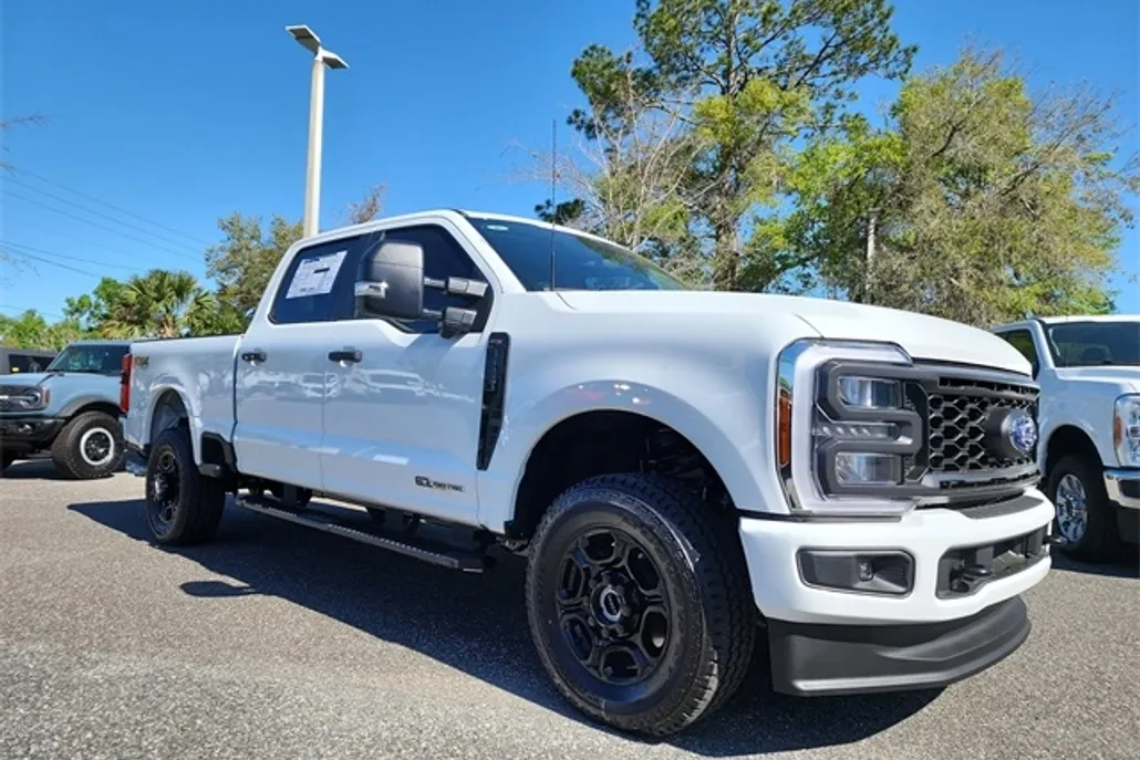 2025 Ford F-250 XL photo 1