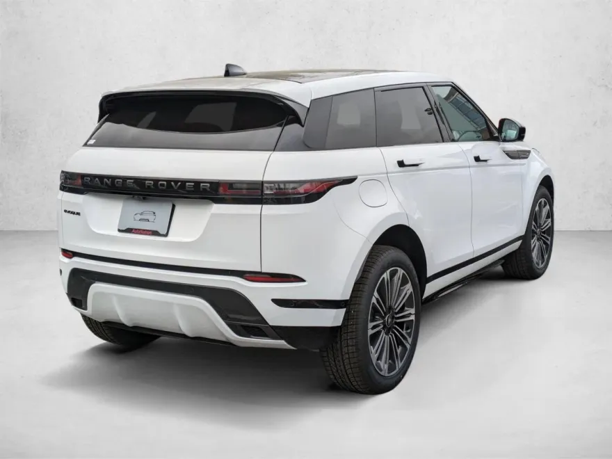 2026 Land Rover Range Rover Evoque Dynamic SE photo 1