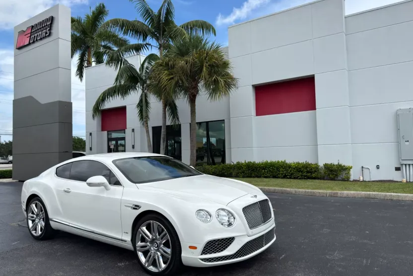 2016 Bentley Continental GT photo 1