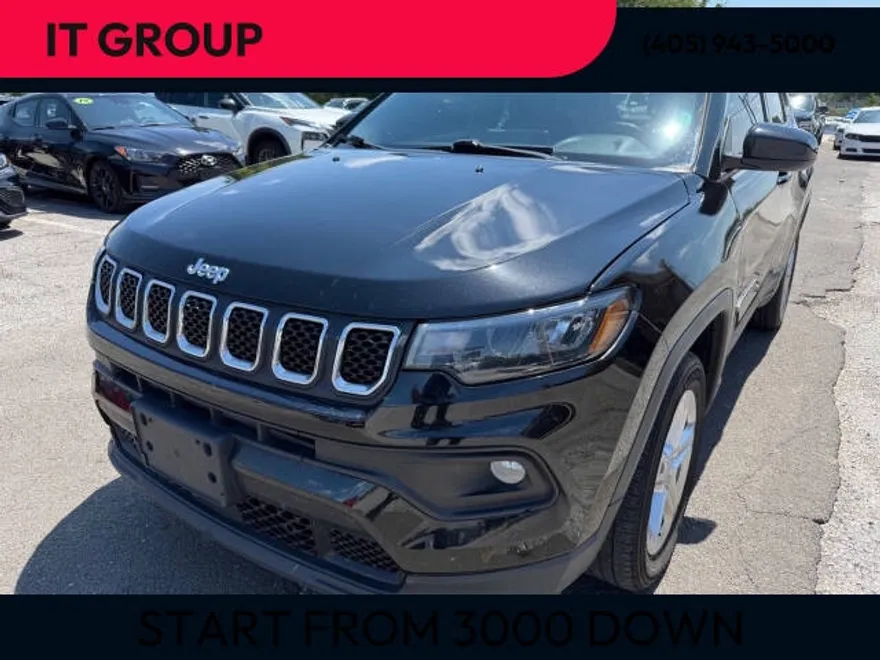 2023 Jeep Compass Latitude photo 1