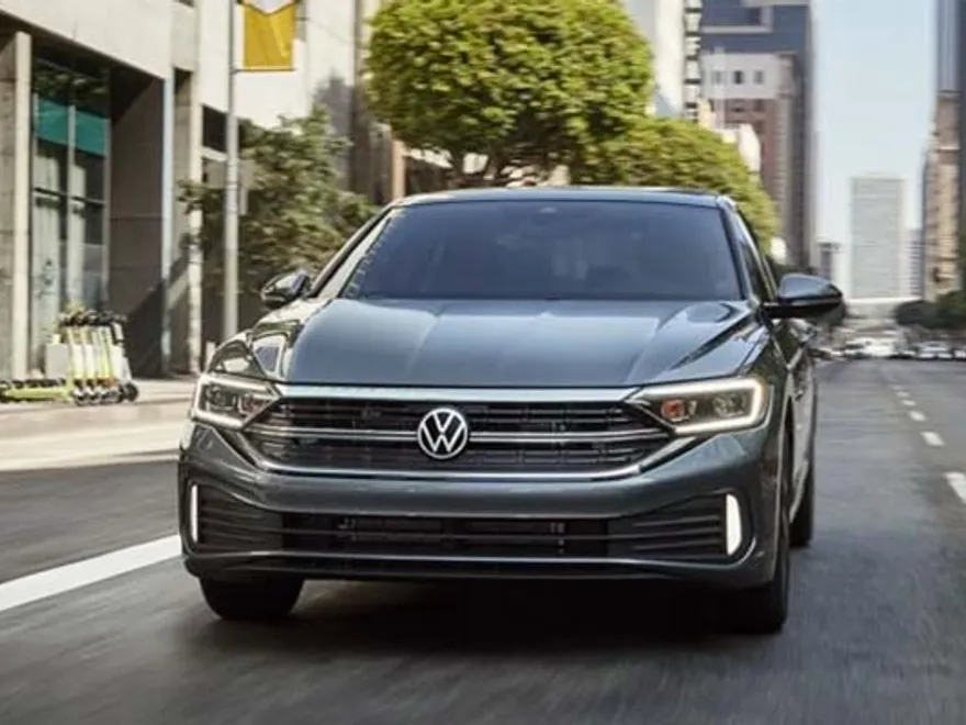 2023 Volkswagen Jetta S photo 1