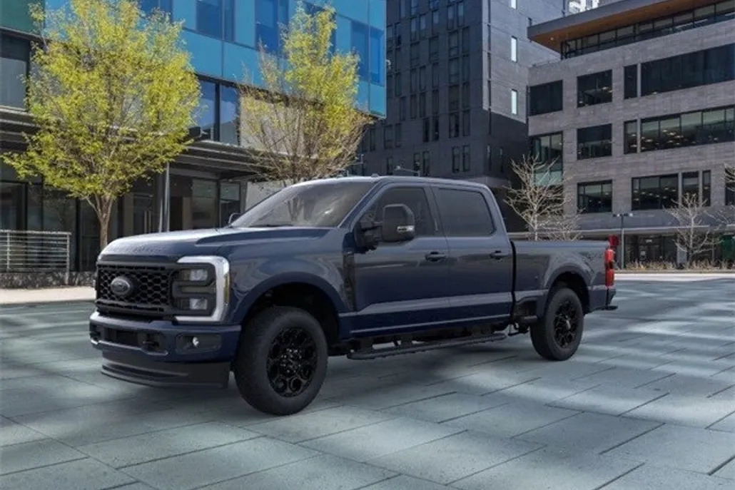2025 Ford F-350 XLT photo 1