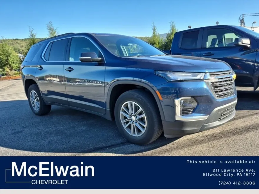 2023 Chevrolet Traverse Cloth photo 1