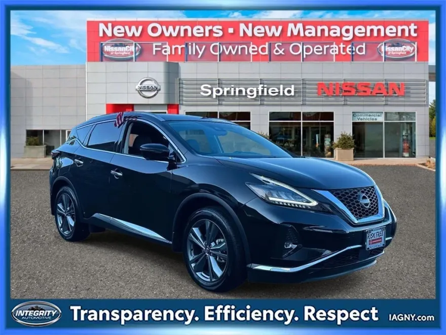 2023 Nissan Murano Platinum photo 1