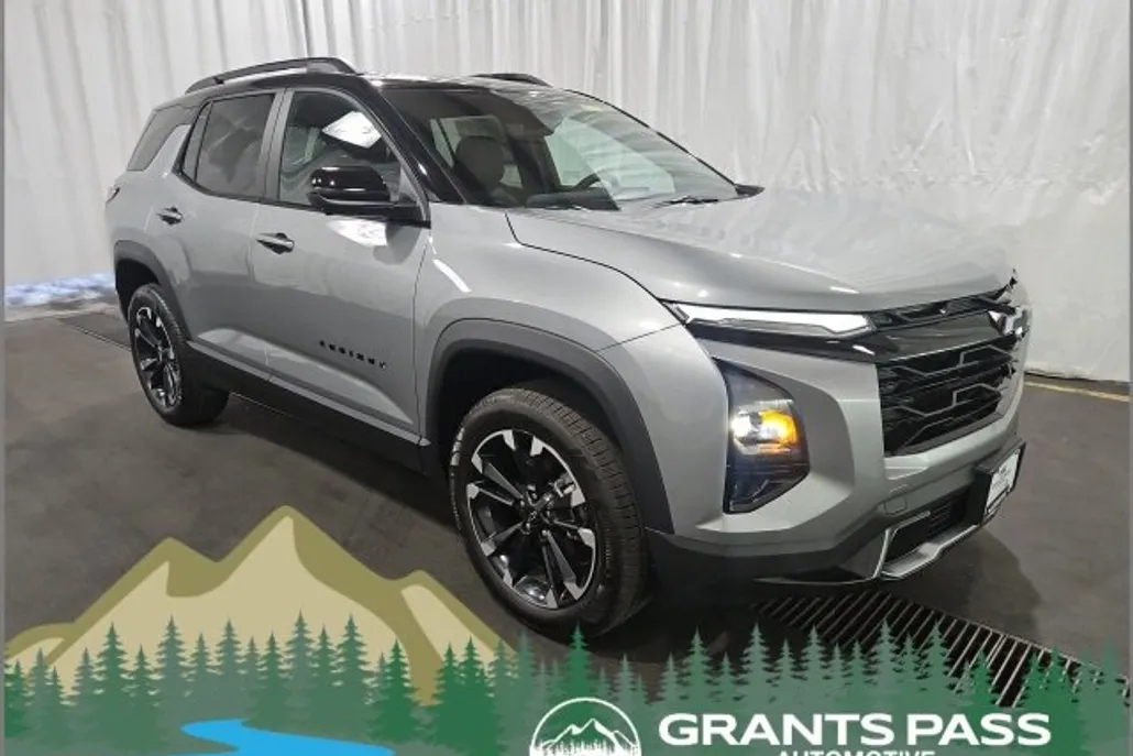 2026 Chevrolet Equinox RS photo 1