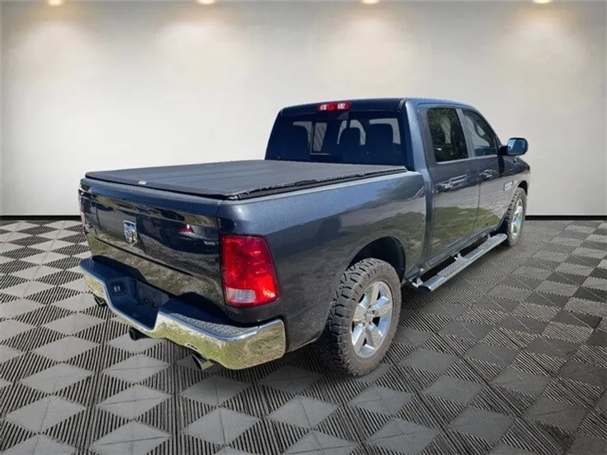 2016 Ram 1500 Big Horn photo 1