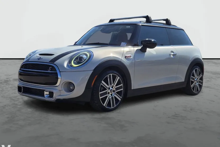 2020 Mini Cooper 2 Door Hardtop S photo 1
