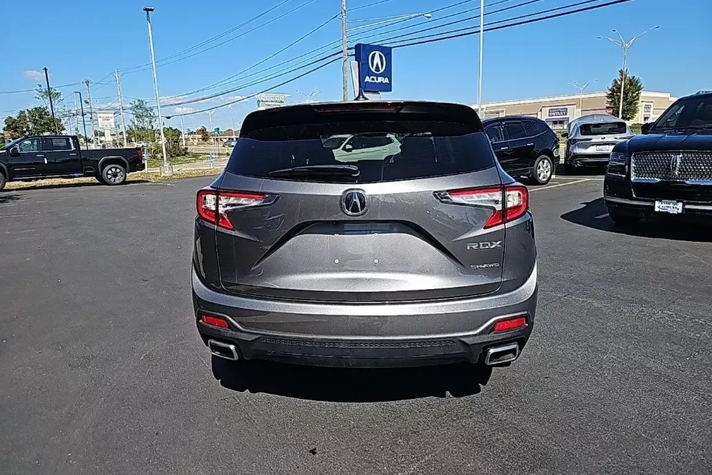 2023 Acura RDX photo 1