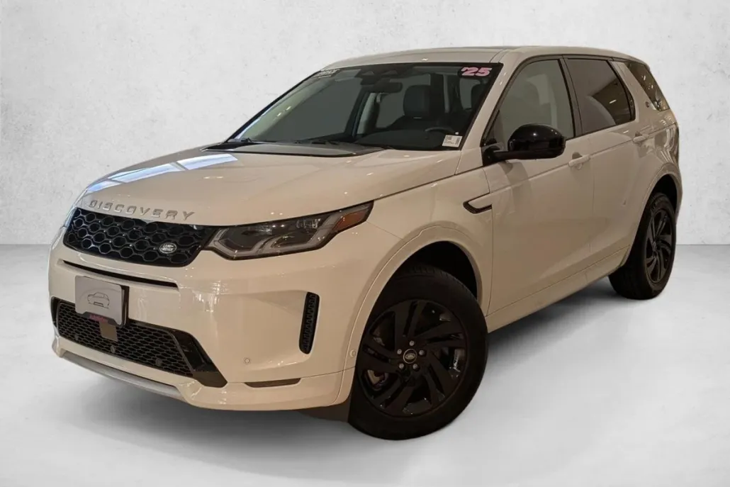 2025 Land Rover Discovery Sport S photo 1