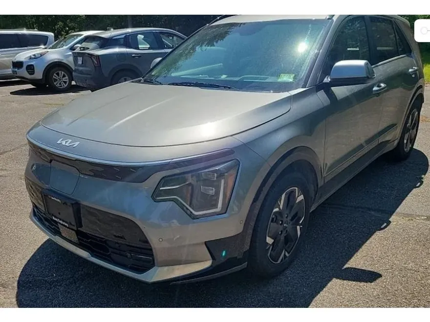 2023 Kia Niro EV Wave photo 1