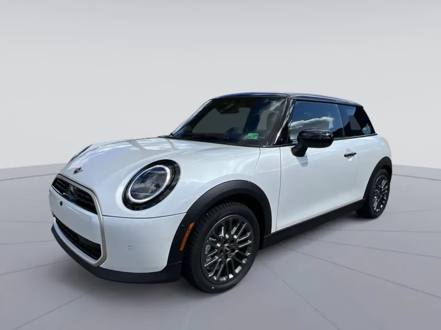 2026 Mini Cooper Iconic photo 1