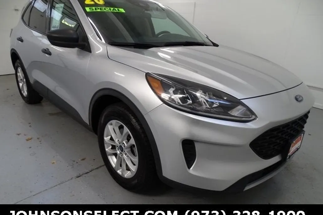 2020 Ford Escape S photo 1