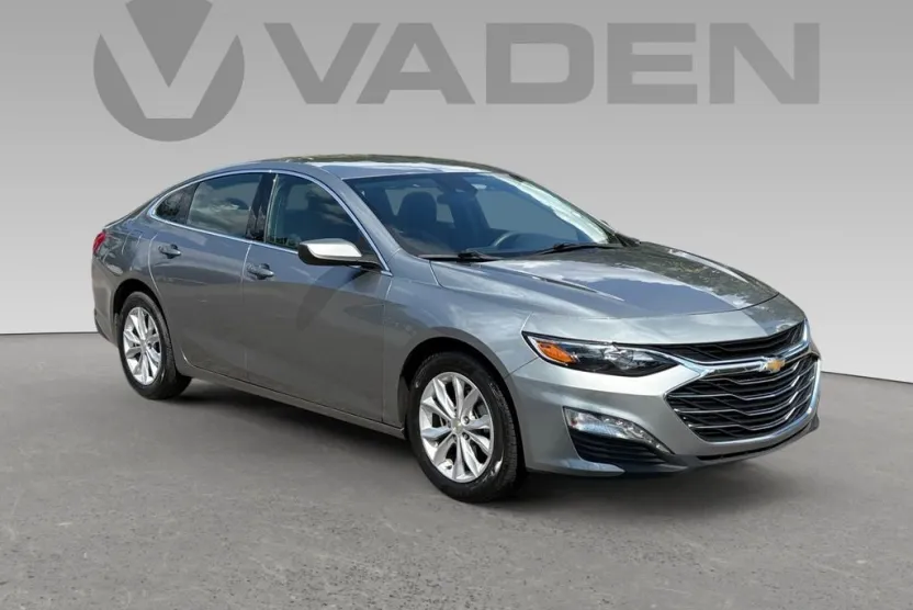 2024 Chevrolet Malibu 1LT photo 1