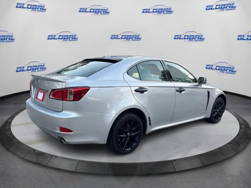 2011 Lexus IS 250 photo 1