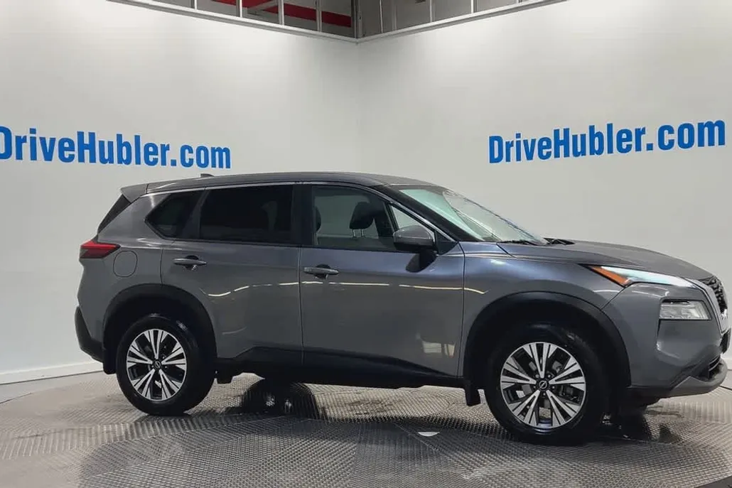 2023 Nissan Rogue SV photo 1