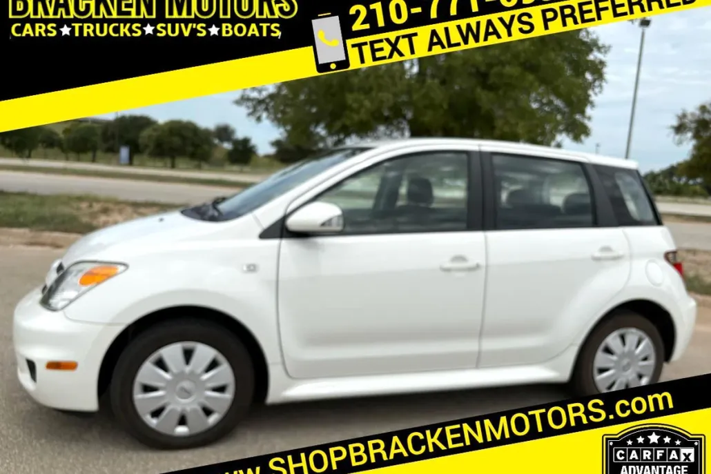 2006 Scion xA photo 1