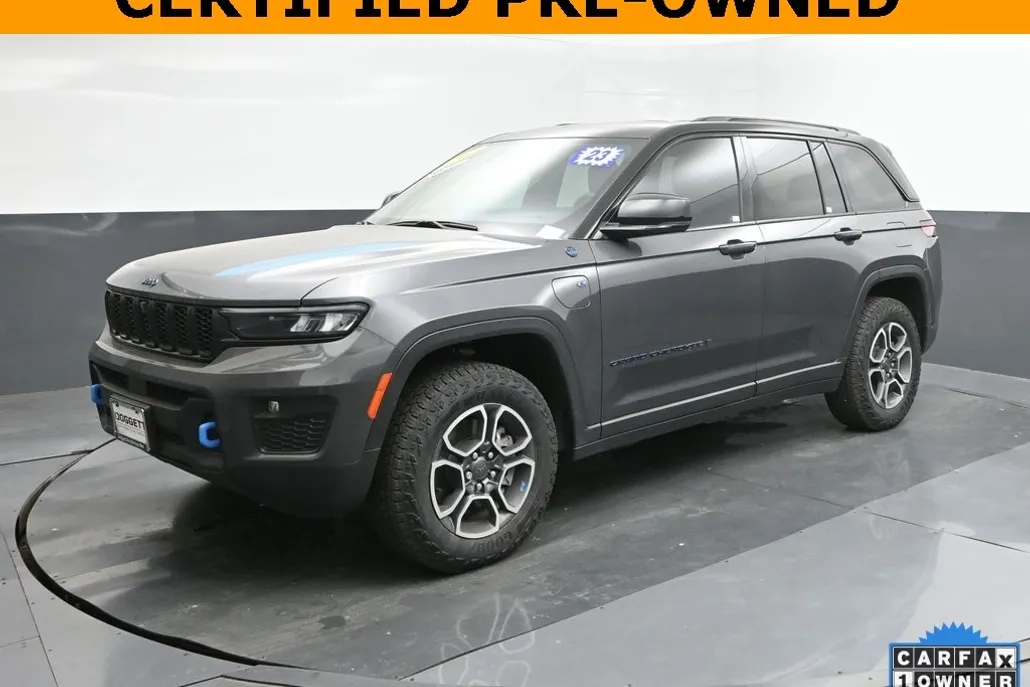 2023 Jeep Grand Cherokee Trailhawk 4xe photo 1