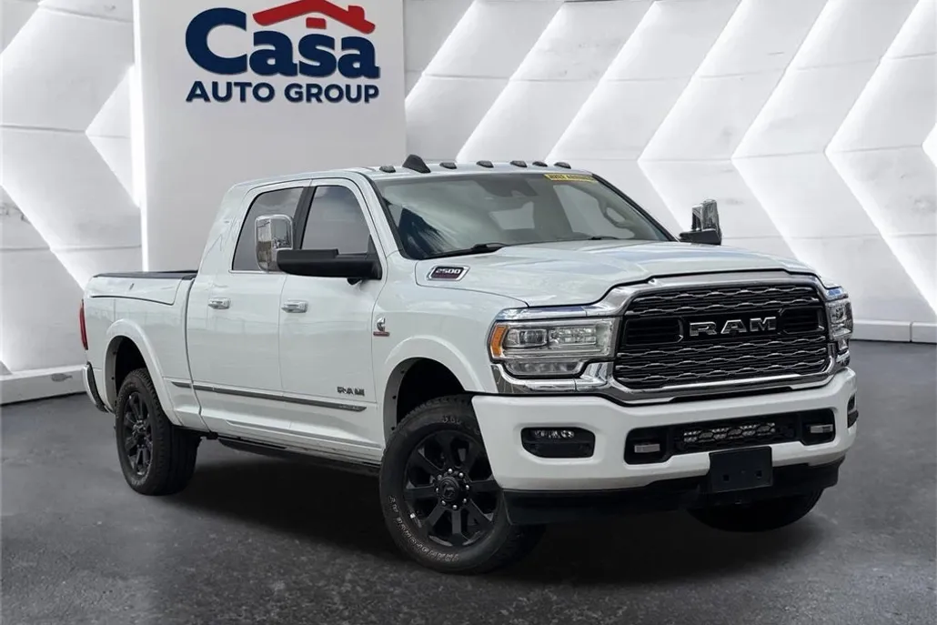 2022 Ram 2500 Limited photo 1