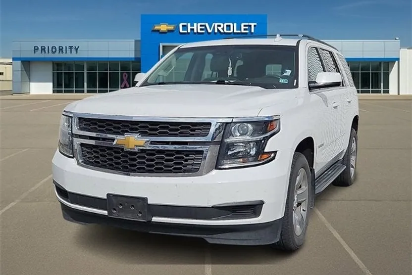 2019 Chevrolet Tahoe LT photo 1