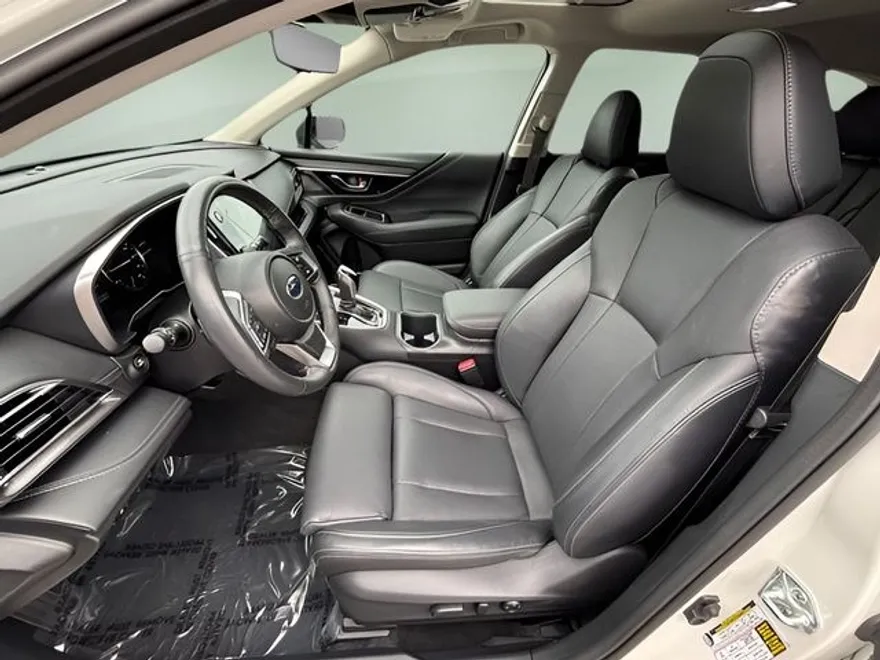 2024 Subaru Outback Limited photo 1