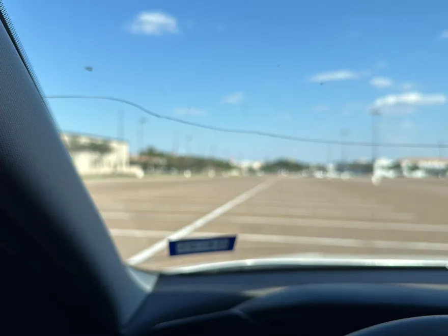 2023 Hyundai Elantra SEL photo 1