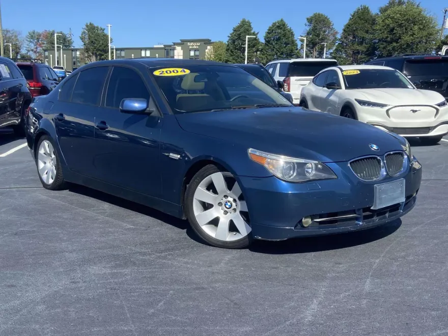 2004 Bmw 530i 5-Series photo 1