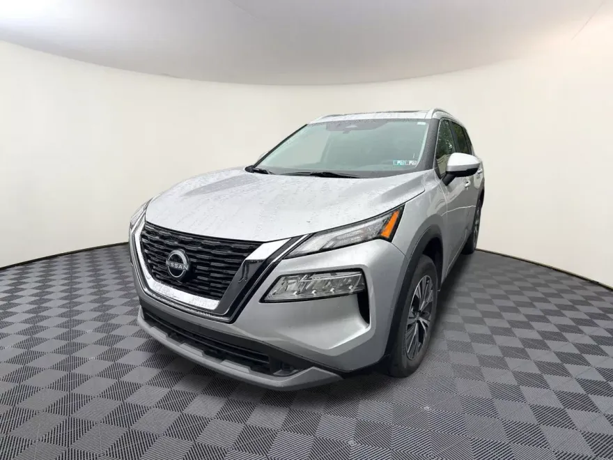 2023 Nissan Rogue SV photo 1