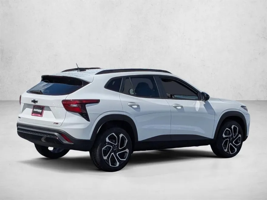 2026 Chevrolet Trax photo 1