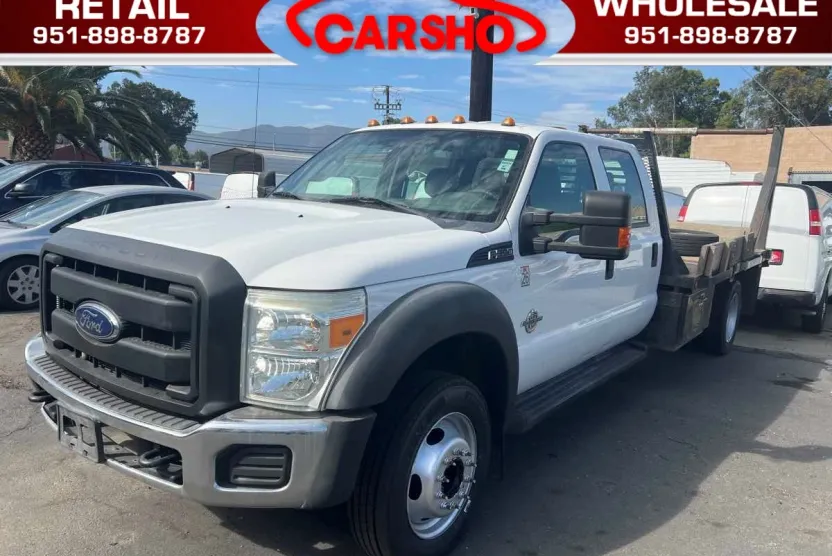 2014 Ford F-550 XL photo 1