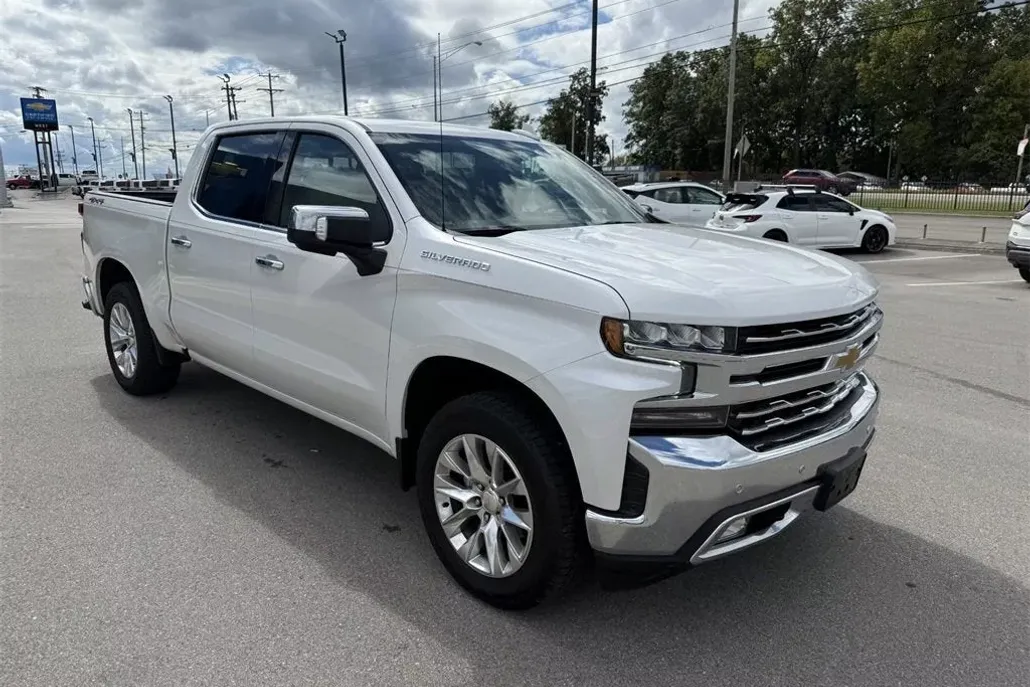 2021 Chevrolet Silverado 1500 LTZ photo 1